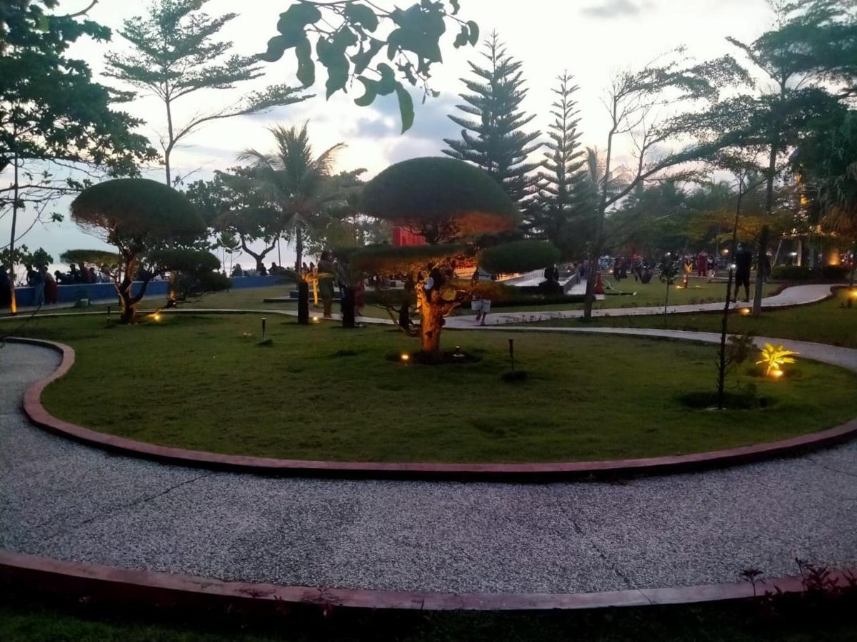 Long Beach Hotel Pangandaran Exterior foto